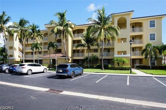 Foto del edificio - 1789 Four Mile Cove Pkwy