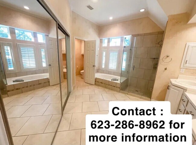Foto del edificio - 2741 Barrington Dr