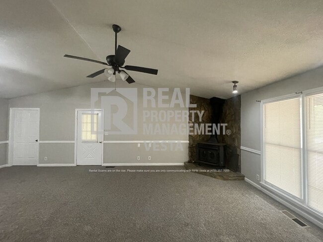 Foto del edificio - 102 River Chase Court-