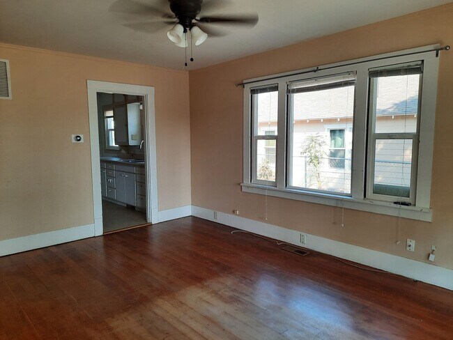 Foto del edificio - Pet Friendly 2 Bedroom 1  Bath