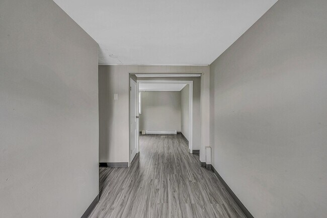 Foto del edificio - 401 McLean St
