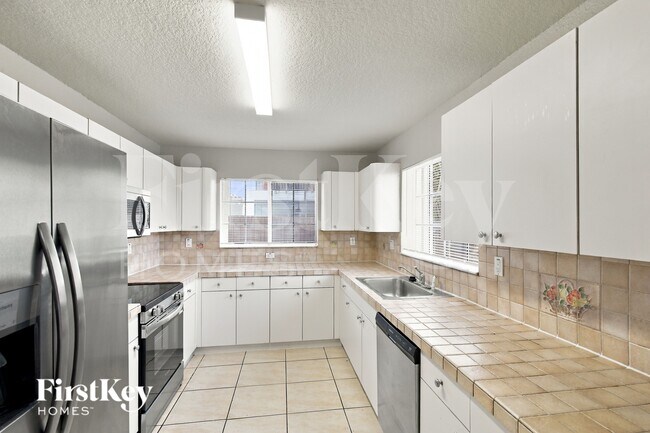 Foto del edificio - 9734 SW 212th St