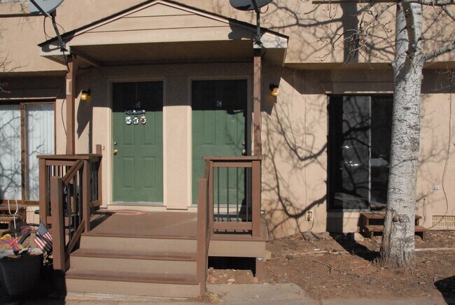 Nice stucco exterior - 508 Mountain View Pl