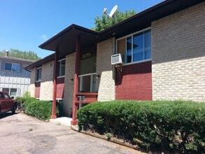 Building Photo - 2870 Montebello Dr W