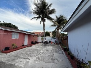 Building Photo - 14770 SW 60th St