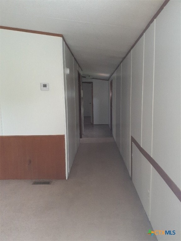 Building Photo - 260 Elm Dr