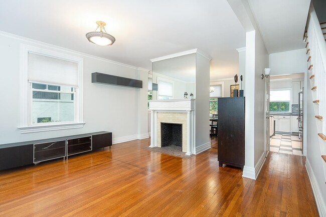 Foto del edificio - 183 Claremont Ave