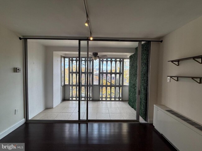 Foto del edificio - 1311 Delaware Ave SW