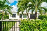Foto principal - 1715 N Lakeside Dr
