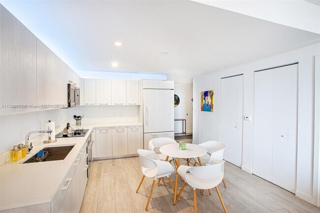 Foto del edificio - 55 SW 9th St