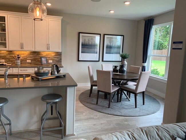 Foto del edificio - 4422 Sterling Heights Ln