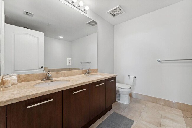 Foto del edificio - 410 Evernia St