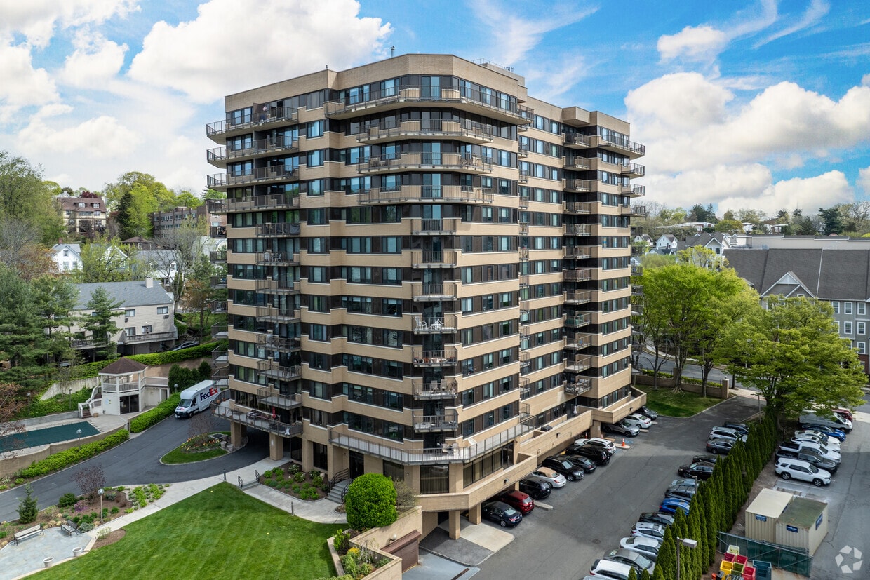 Primary Photo - Westage Towers