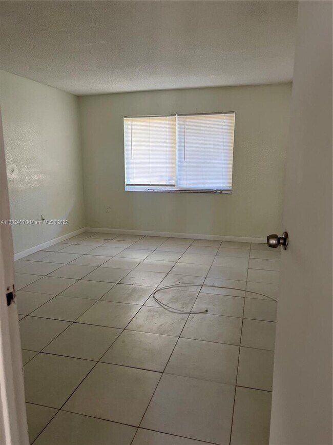 505 NW 177th St Unit 204, Miami Gardens, FL 33169 Condo for Rent in