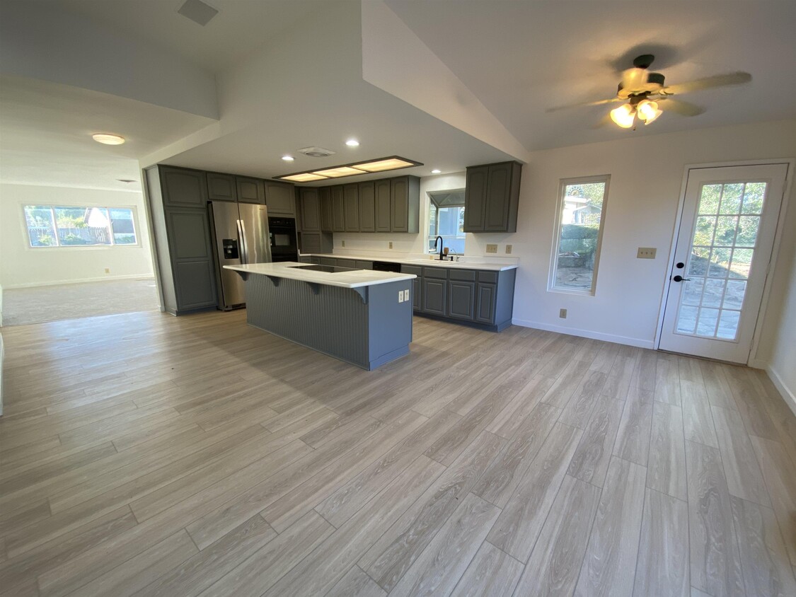 Foto principal - 13455 Olive Tree Ln