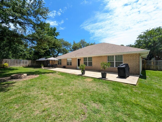 Foto del edificio - 9332 Vandivere Dr