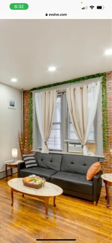 Foto del edificio - 2106 N 3rd St