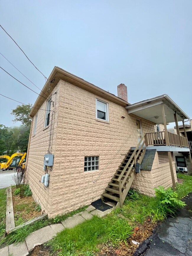 Foto del edificio - 3827 Willow Ave