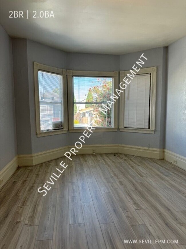 Building Photo - 2920 Filbert St