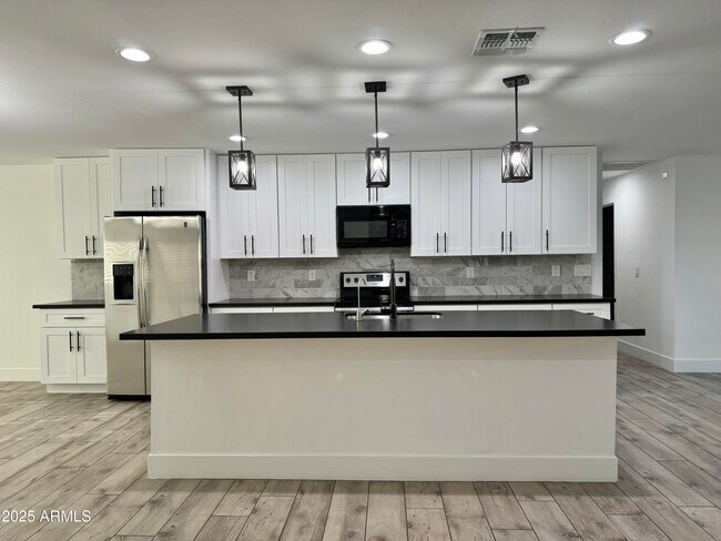Foto del edificio - 17844 N 55th Ave