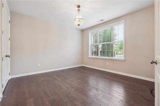 Building Photo - 10117 Windalier Wy