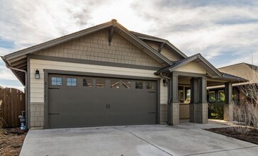 Building Photo - 21181 Capella Pl