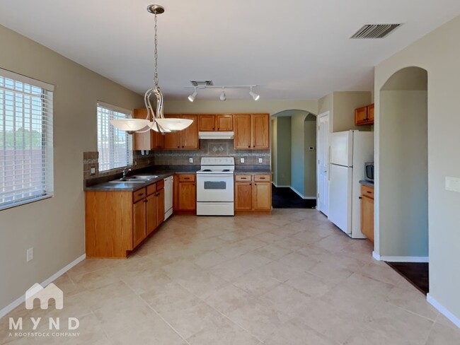 Building Photo - 8544 E Desert Retreat Ct
