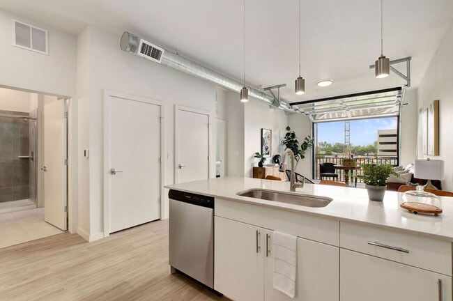Interior Photo - Axis West Flats