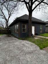 Building Photo - 796 W Tarleton St