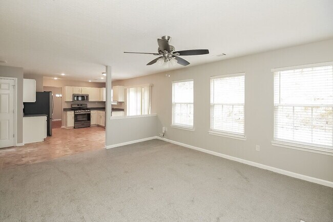 Foto del edificio - 4969 Saddle Creek Cir