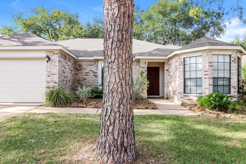 Foto principal - 17911 Poppy Trails Ln