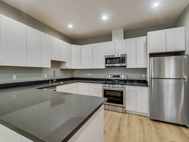 Building Photo - 767 Tehama St