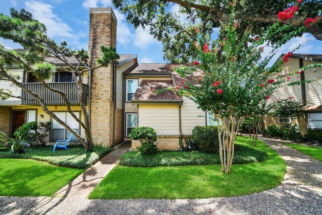 Foto del edificio - 742 Country Pl Dr