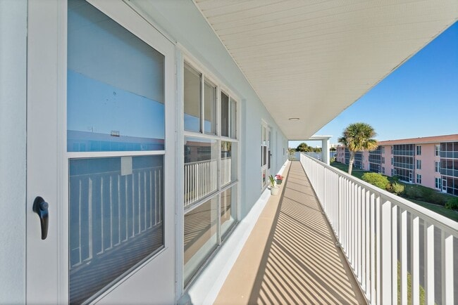 Photo - Spacious Riverview 1B/1B Condo