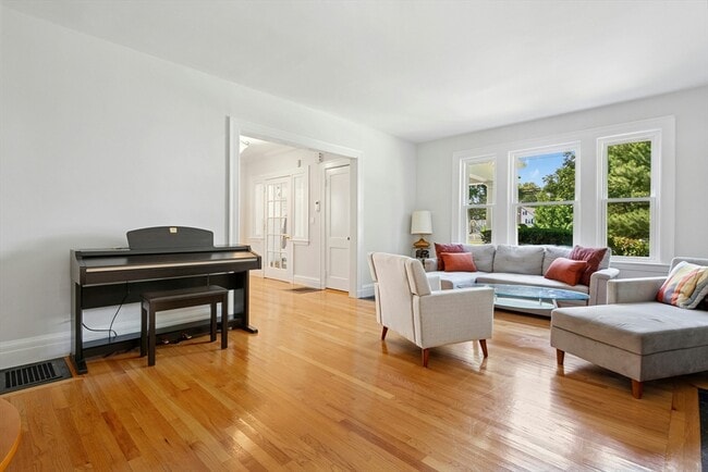 Foto del edificio - 231 Lagrange St