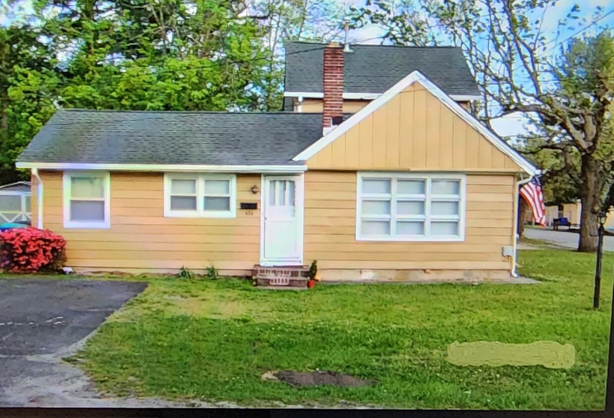 616 Wilbur Ave Unit 616 wilbur ave, Hammonton, NJ 08037 Apartments in