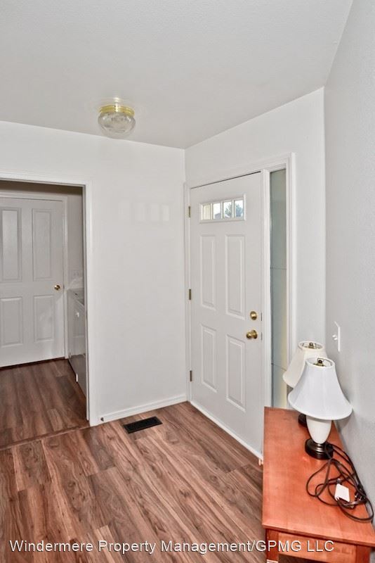 Foto del edificio - 3 br, 2 bath House - 5537 S. Caper Place