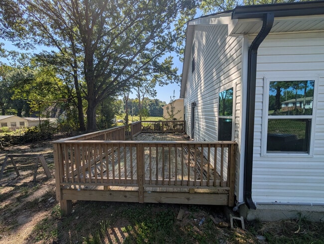 Foto del edificio - Room in House on Hart St