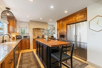 Building Photo - 3393 Patterson Way