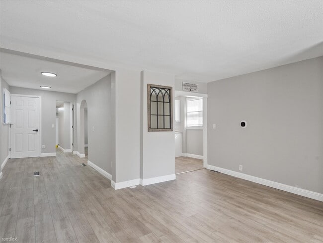 Building Photo - 3 br, 2 bath House - 505 Harrison Street