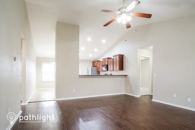 Foto del edificio - 8974 South 257th East Place