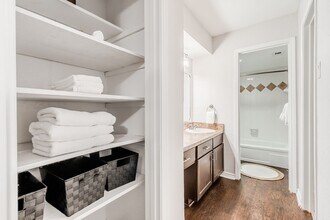 Interior Photo - Lakeside Apartments