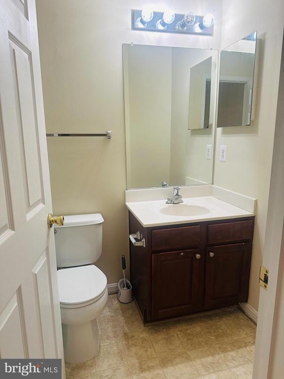 Foto del edificio - 2242 Blue Spruce Dr