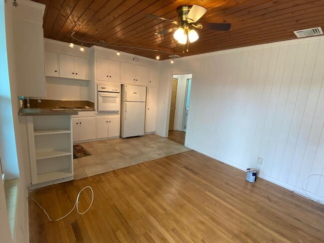 Photo - Sunrise Dr. Duplex Apartment