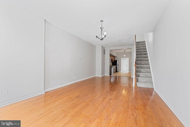 Building Photo - 911 Bayard St