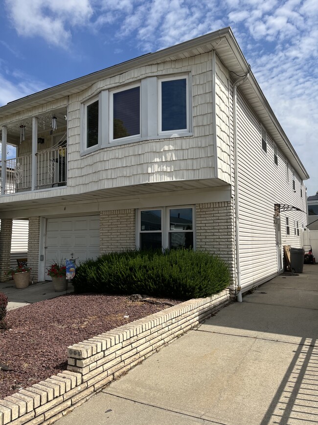 entrada al apartamento sin escaleras - 65 Bowdoin St