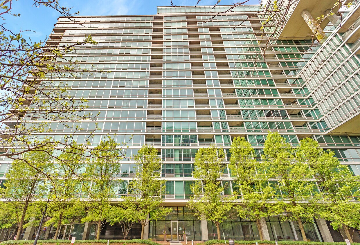 9725 Woods Dr Unit 1016, Skokie, IL 60077 Condo for Rent in Skokie