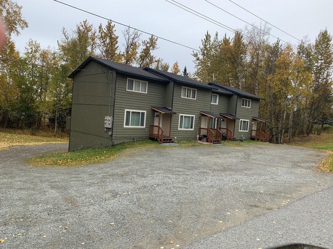 3431 W Sakai St, Wasilla, AK 99654 Townhome Rentals in Wasilla AK