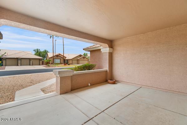 Building Photo - 13364 W Wilshire Dr