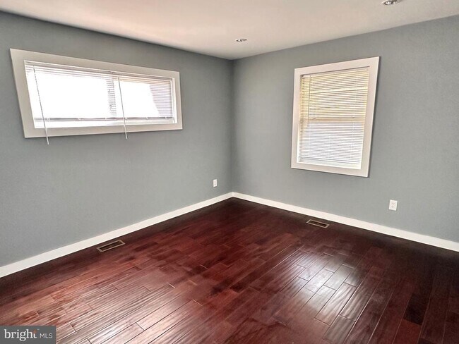 Foto del edificio - 6406 Wilcox Ct